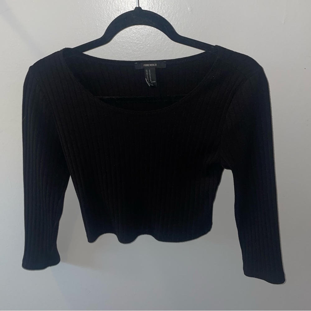 Black ribbed cropped shirt with mid length sleeves from Forever 21